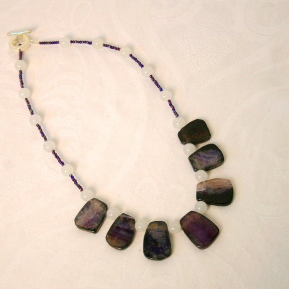 Dramatic Purple and Black Necklace - Picture 3 of 3